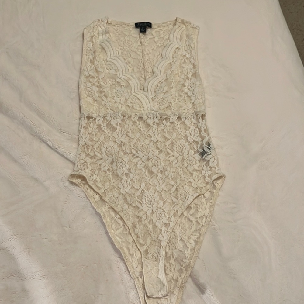 J for justify bodysuit